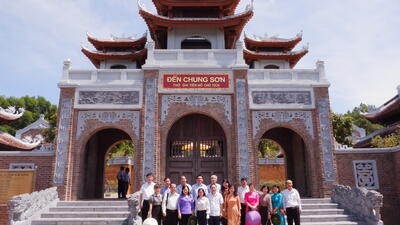 Đoàn giám sát của Ủy ban Văn hóa, Giáo dục khảo sát tại đình Chung Sơn, Nghệ An