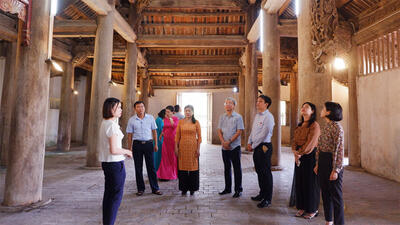 Đoàn giám sát của Ủy ban Văn hóa, Giáo dục khảo sát tại đình Hoành Sơn, Nghệ An